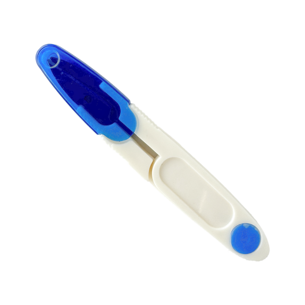 steel thread cutters with plastic cap from Heit's Wholesale bulk sewing supply company 