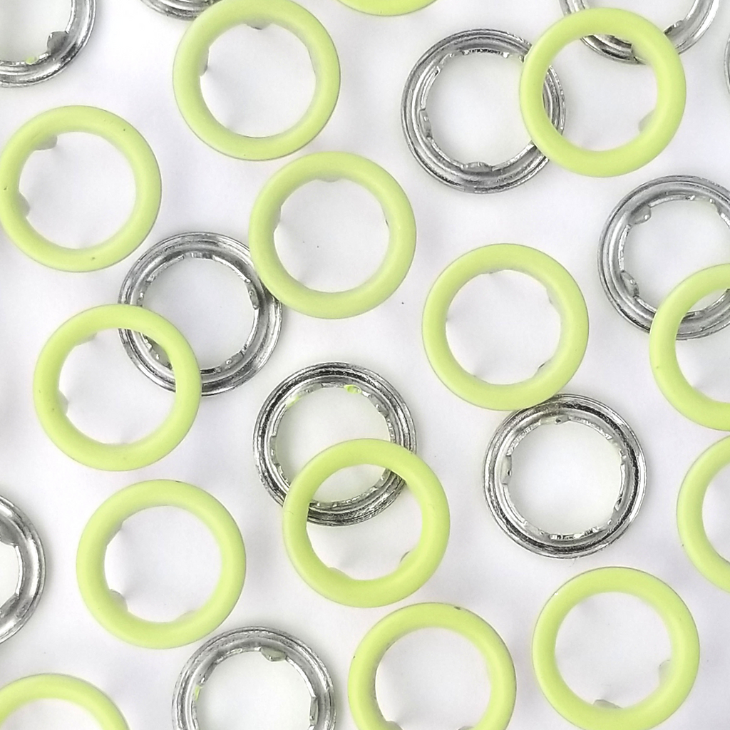 close up of the tea green size 14 open ring snap from Heit's Wholesale bulk sewing supply company